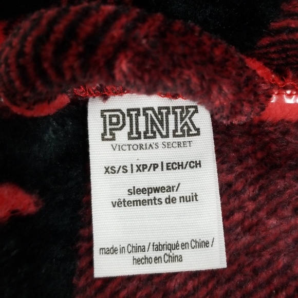 🎉PINK Victoria secret. "Cozi  plush Robe" - Picture 3 of 8